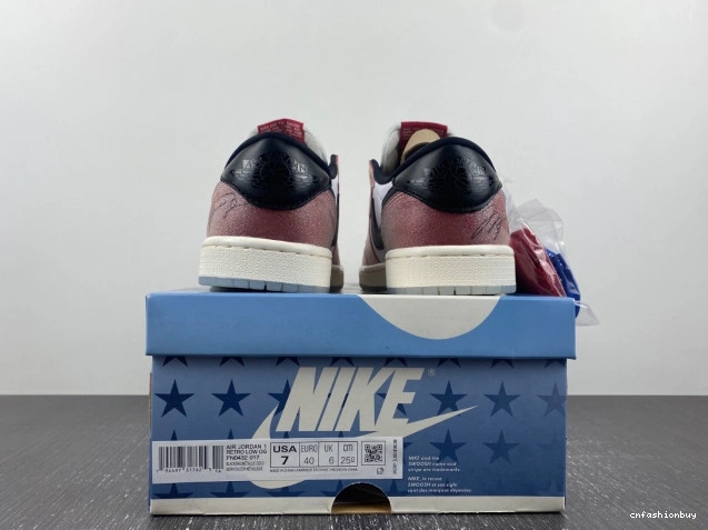 FN0432-017 JORDAN OG BLACK' TROPHY ROOM 'RED 1 AIR X LOW 0727